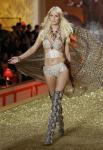 Caroline Winberg presents a creation during the Victoria's Secret Fashion Show at the Lexington Armory in New York November 10, 2010. REUTERS/Lucas Jackson (UNITED STATES - Tags: ENTERTAINMENT FASHION)